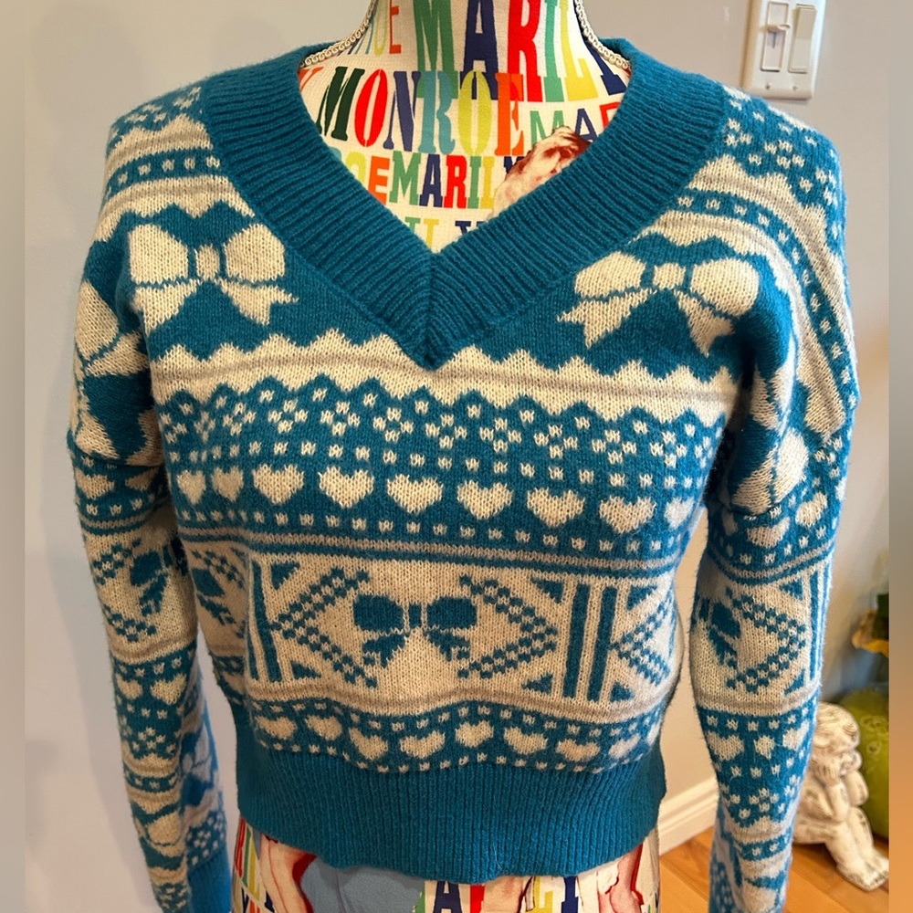 Poof! Teal and Cream V-Neck Hearts and Bows Sweater